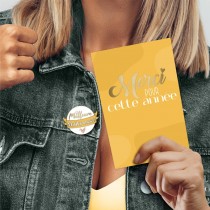 CARTE REMERCIEMENT PIN\'S ROND MAÎTRESSE