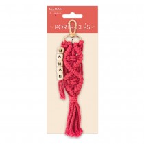 PORTE-CLÉS MACRAMÉ PERLES LETTRES MAMAN 18CM ROUGE